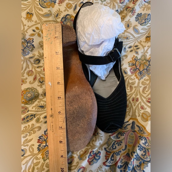 Vintage 1940s suede peep-toe heels, 8.5 - Picture 7 of 8
